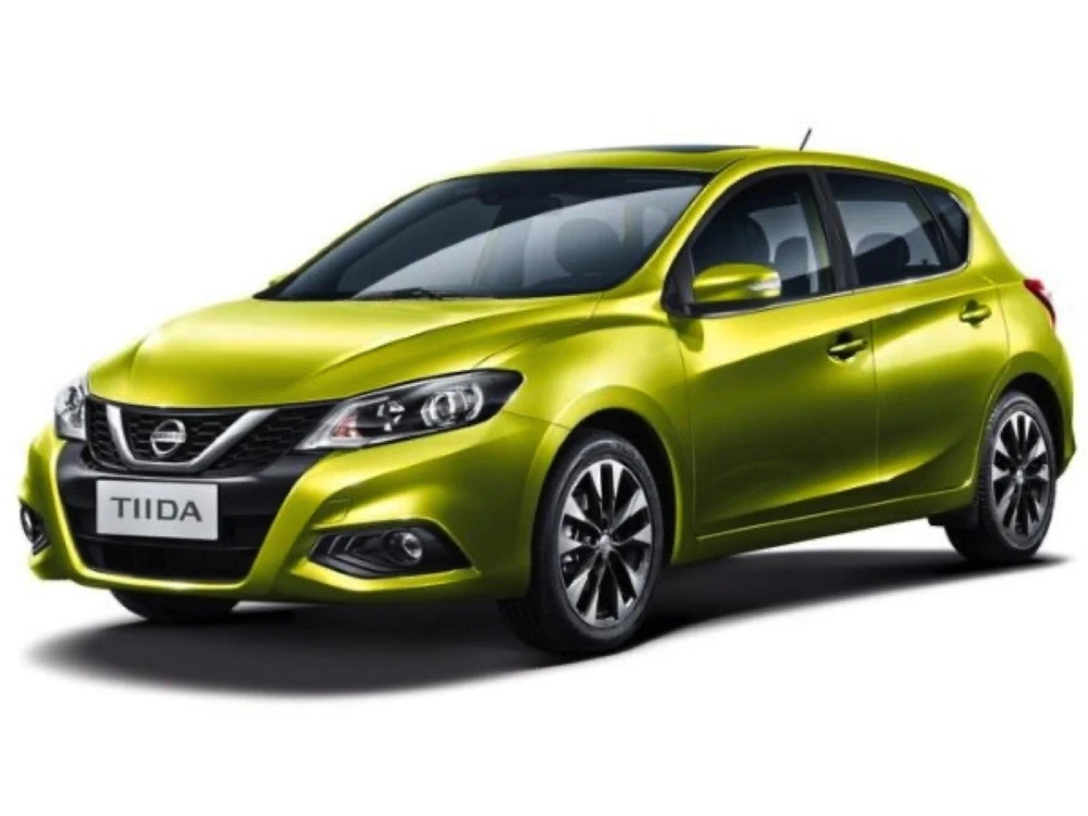 Wycieraczki Nissan Tiida 2 2015–2026 C13R hatchback